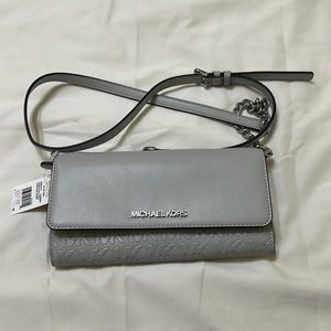 Michael Kors LG Wallet on a Chain. Brand New with Tag